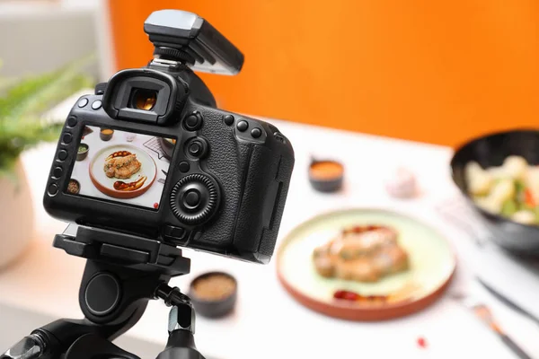 Професійна Камера Зображенням Ясного Медальйону Виставці Фотостудії Простір Тексту Їжа — стокове фото