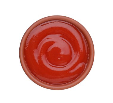 Bir kase lezzetli ketçap beyaza izole edilmiş, üst manzara. Domates sosu.