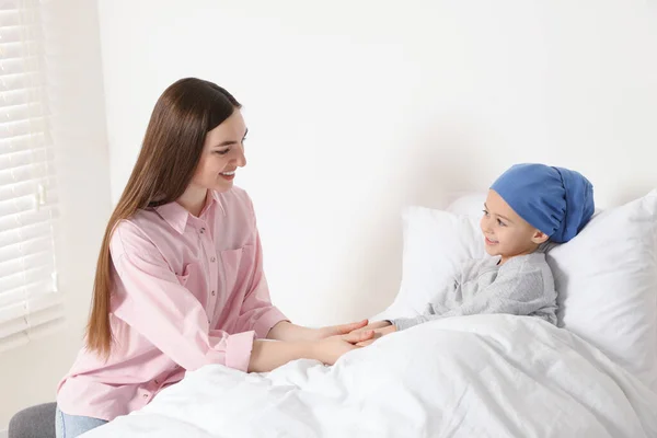 Cancro All Infanzia Madre Figlia Ospedale — Foto Stock