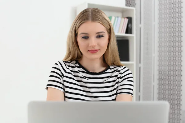 Home Workplace Woman Working Laptop Room — Stock Photo, Image