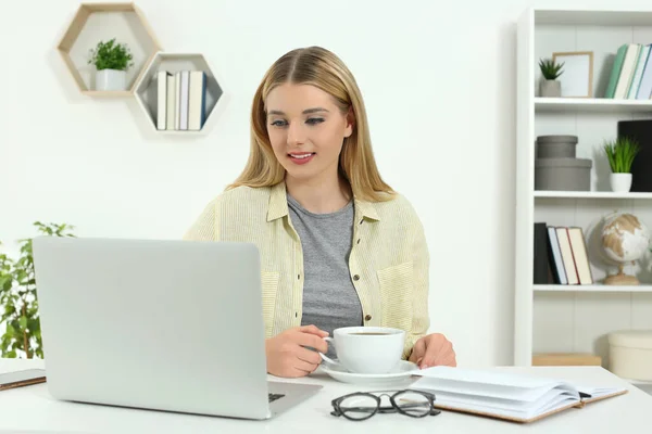 Home Workplace Happy Woman Cup Hot Drink Looking Laptop White — Stock Photo, Image