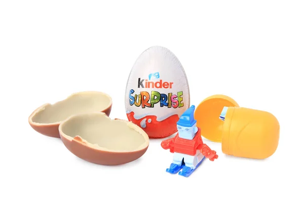 Slynchev Bryag Bulgaria Mayo 2023 Kinder Surprise Huevos Cápsula Plástico — Foto de Stock