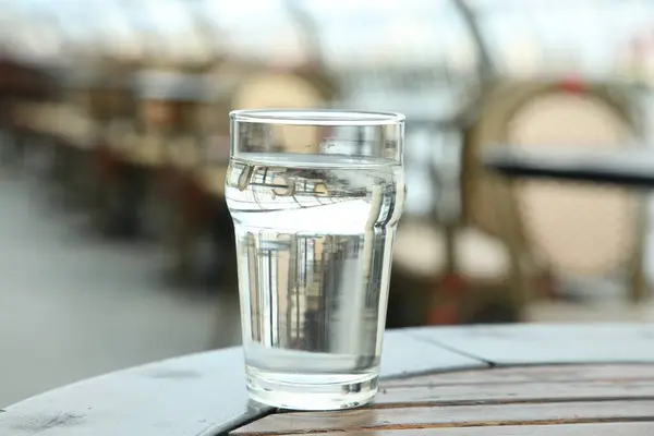 Glas Zoet Water Tafel Buiten Close — Stockfoto