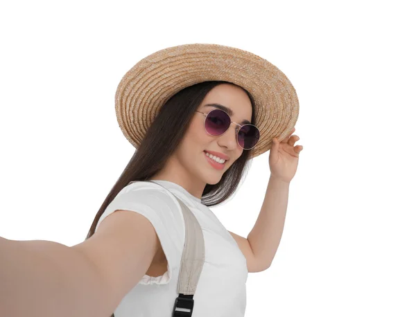 Glimlachende Jonge Vrouw Zonnebril Stro Hoed Nemen Selfie Witte Achtergrond — Stockfoto