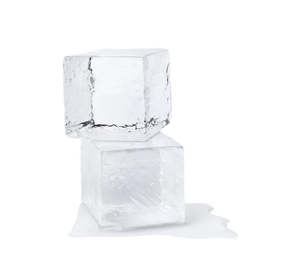 Kristallklare Eiswürfel Isoliert Auf Weißem Eis — Stockfoto