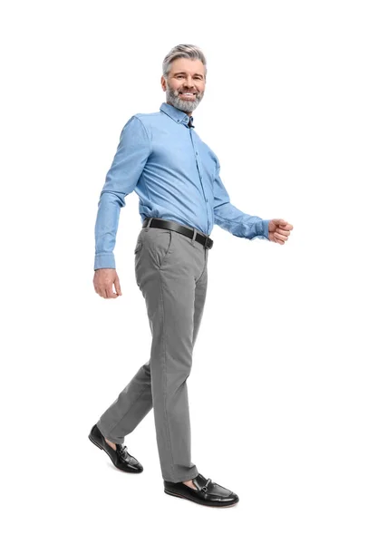 Ältere Geschäftsmann Stilvoller Kleidung Posiert Auf Weißem Hintergrund Niedrigen Blickwinkel — Stockfoto