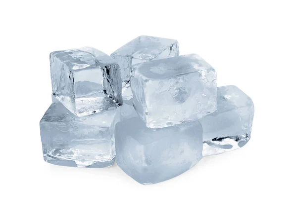 Muitos Cubos Gelo Cristalinos Isolados Branco — Fotografia de Stock