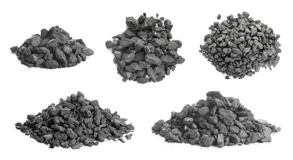 Beyaz Arkaplanda Farklı Kömür Yığınlarına Sahip Kolaj — Stok fotoğraf
