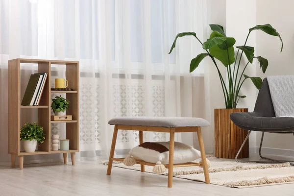 Atmosfera Primavera Interior Elegante Quarto Com Cadeira Confortável Planta Sala — Fotografia de Stock