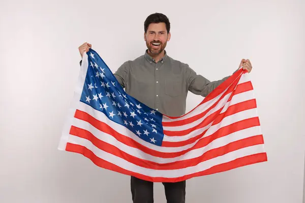 Juli Unabhängigkeitstag Der Usa Glücklicher Mann Mit Amerikanischer Flagge Auf — Stockfoto