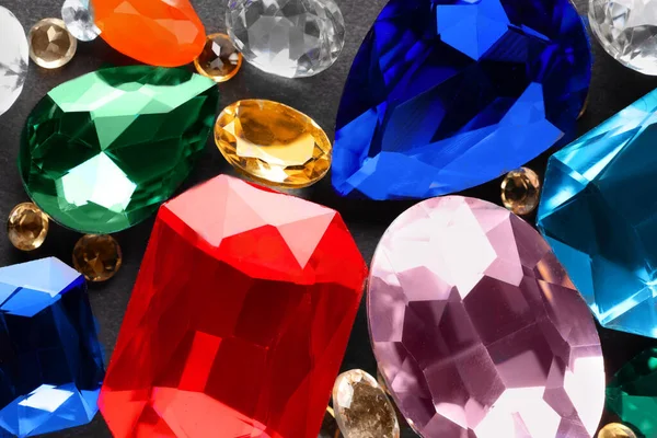 Different Beautiful Gemstones Jewelry Grey Background Flat Lay — Stock Photo, Image