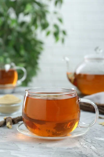 텍스처 테이블 Aromatic Licorice Tea 텍스트를 — 스톡 사진