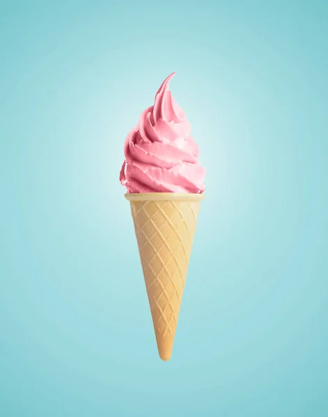 Вкусный Мягкий Подают Ягодное Мороженое Хрустящем Конусе Светло Голубом Фоне — стоковое фото