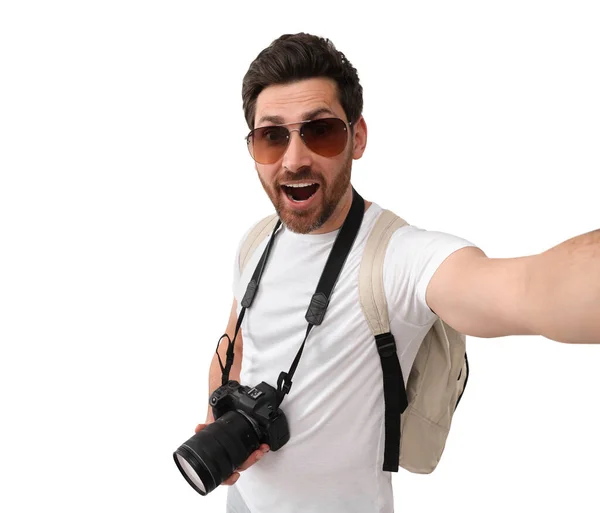 Homme Souriant Avec Caméra Prenant Selfie Sur Fond Blanc — Photo