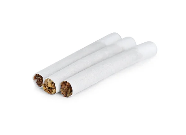 Beyaz Arka Planda Yapımı Tütün Sigaraları — Stok fotoğraf