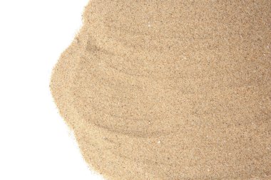 Beyaz manzaralı kuru kumsal kumsalı.