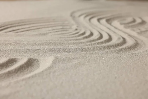 Όμορφες Γραμμές Ζωγραφισμένες Στην Άμμο Κοντά Κήπος Zen — Φωτογραφία Αρχείου