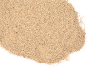 Beyaz manzaralı kuru kumsal kumsalı.