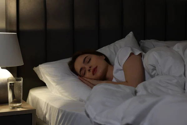 Beautiful Young Woman Sleeping Bed Night — Stock Photo, Image