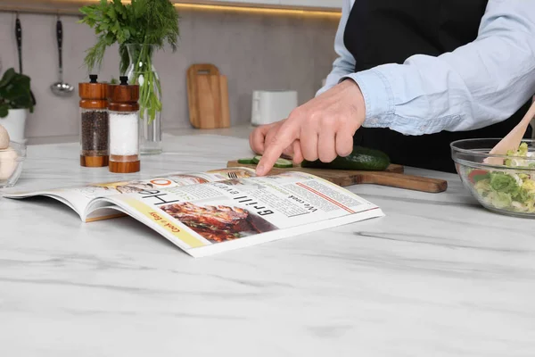Man Reading Recipe Culinary Magazine While Cooking Home Close — Fotografia de Stock