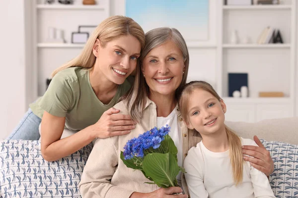 Three Generations Happy Grandmother Beautiful Cornflowers Her Daughter Granddaughter Home — Stock Photo, Image