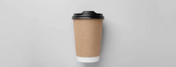 Çmek Için Beyaz Arka Planda Kağıt Kahve Fincanı Üst Manzara — Stok fotoğraf