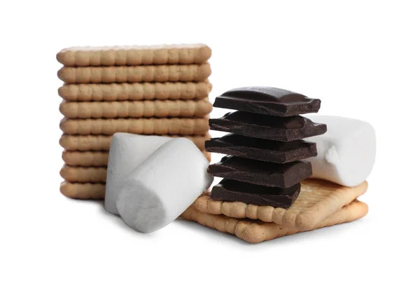 Νόστιμα Κράκερ Ζαχαρωτά Και Κομμάτια Σοκολάτας Που Απομονώνονται Στο Λευκό — Φωτογραφία Αρχείου