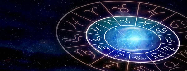 Зодиакальное Колесо Астрологическими Знаками Вокруг Яркой Звезды Открытом Космосе Иллюстрация — стоковое фото