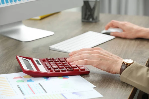 Professional Accountant Using Calculator Wooden Desk Office Closeup — 스톡 사진