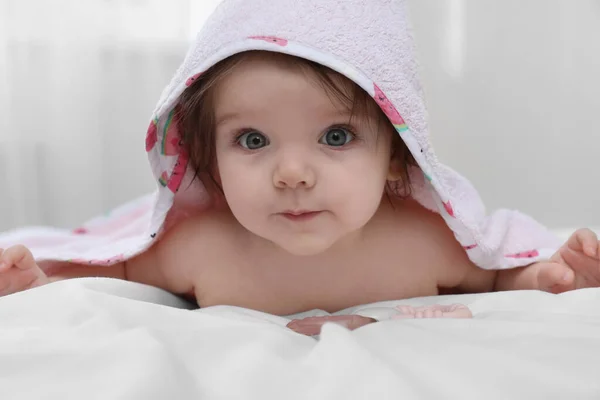 Cute Little Baby Hooded Towel Bathing Bed Home — Stock Photo, Image