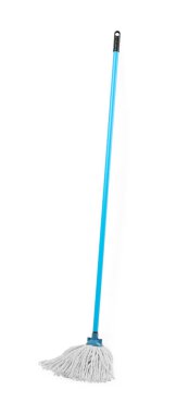 Plastik saplı paspas beyaza izole edildi