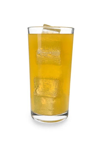 Bicchiere Soda Rinfrescante Con Cubetti Ghiaccio Isolati Bianco — Foto Stock