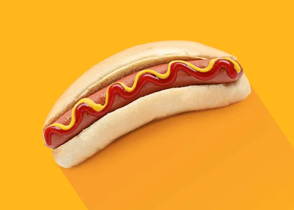 Delicioso Hot Dog Con Ketchup Mostaza Sobre Fondo Naranja —  Fotos de Stock