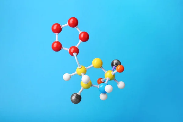 Estrutura Molécula Fundo Azul Claro Modelo Químico — Fotografia de Stock