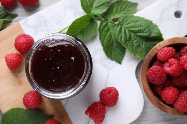 Delicious Raspberry Jam Fresh Berries Green Leaves Table Flat Lay — Stock Photo, Image