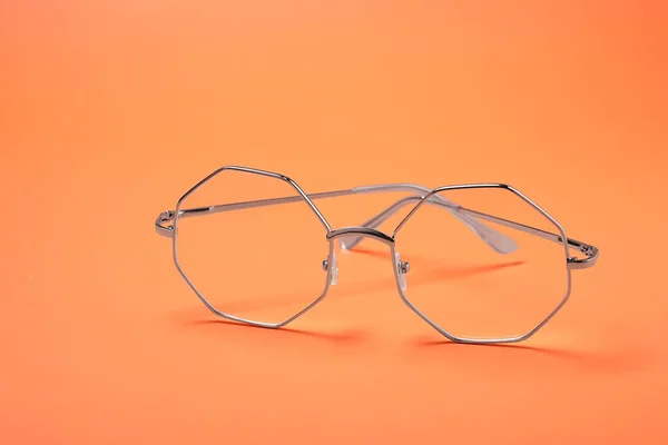 Szemüveg Elegáns Keret Narancs Háttér — Stock Fotó