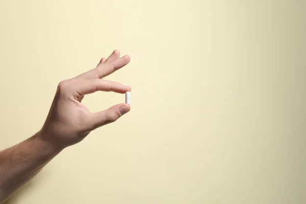 Tabletta Bézs Háttéren Közelkép Szöveg Helye — Stock Fotó