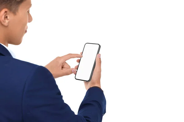 Человек Телефоном Чистым Экраном Белом Фоне Крупным Планом — стоковое фото