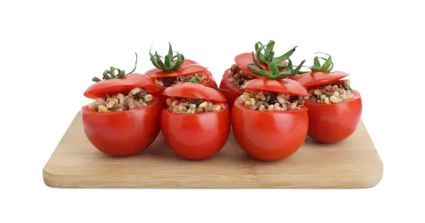 Deliciosos Tomates Rellenos Con Carne Picada Bulgur Champiñones Aislados Blanco — Foto de Stock