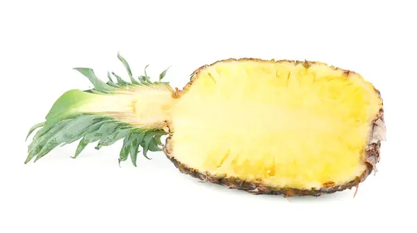 Polovina Zralý Ananas Izolovaných Bílém — Stock fotografie