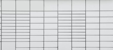 Birçok posta kutusu ve afiş tasarımı olan modern paket dolabı