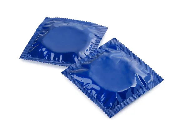 Förpackade Kondomer Vit Bakgrund Säkert Sex — Stockfoto