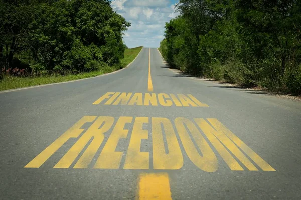 Caminho Para Liberdade Financeira Palavras Estrada Asfalto — Fotografia de Stock
