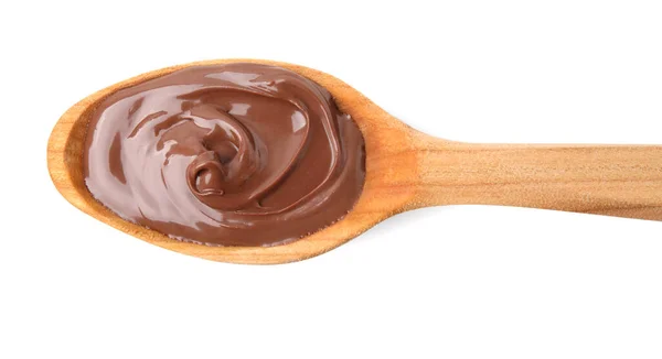 木勺与美味的巧克力酱隔离在白色 顶部视图 — 图库照片