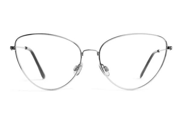 ホワイトに分離された金属フレームとスタイリッシュなメガネ — ストック写真