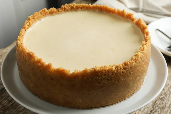 Νόστιμο Vegan Tofu Cheesecake Στο Τραπέζι Κοντινό Πλάνο — Φωτογραφία Αρχείου