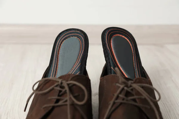 Plantillas Ortopédicas Zapatos Suelo Primer Plano — Foto de Stock