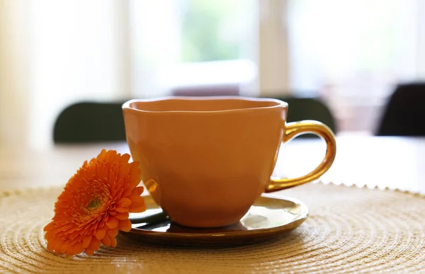 Cup Delicious Chamomile Tea Fresh Calendula Flower Table Room Closeup — Stock Photo, Image