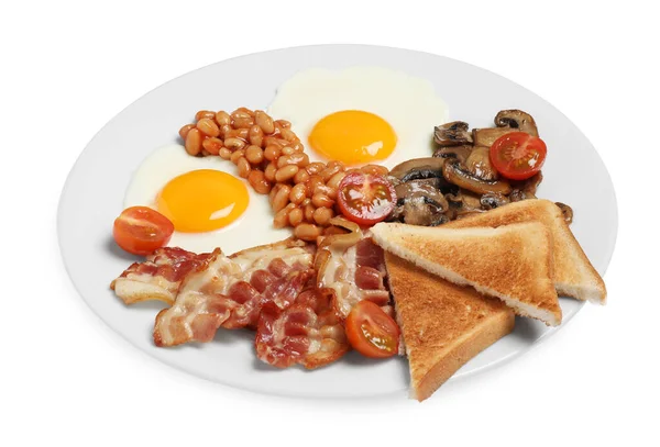用油炸鸡蛋 西红柿 熏肉和烤面包包在盘子里 用白色隔开 传统英语早餐 — 图库照片