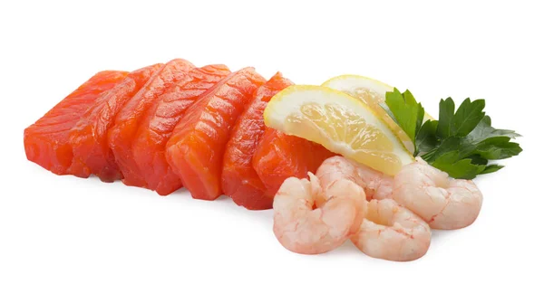 Pyszne Sashimi Zestaw Łososia Krewetki Serwowane Cytryną Pietruszką Izolowane Białym — Zdjęcie stockowe